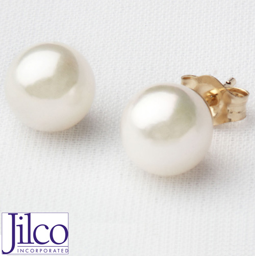 Pearl Studs